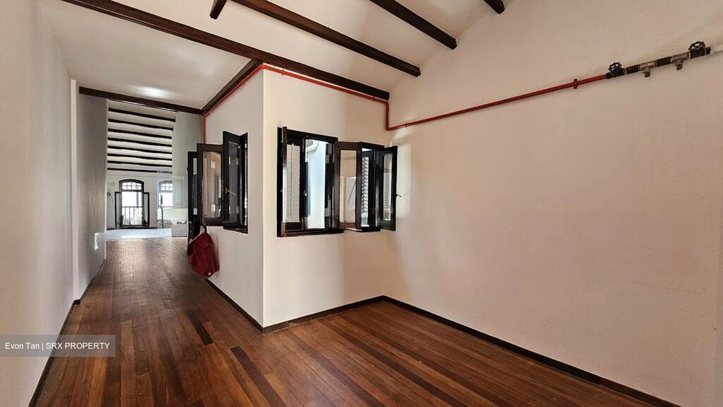 Veerasamy Road (D8), Office #611018381